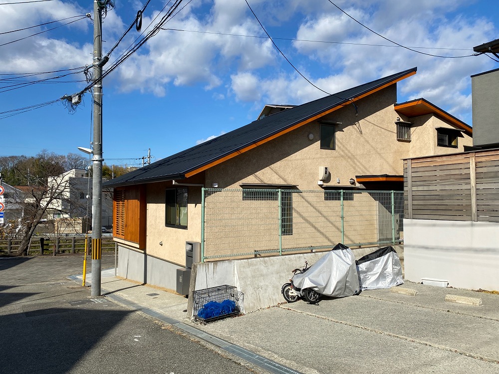 木部と外壁の色味はとても人気がある