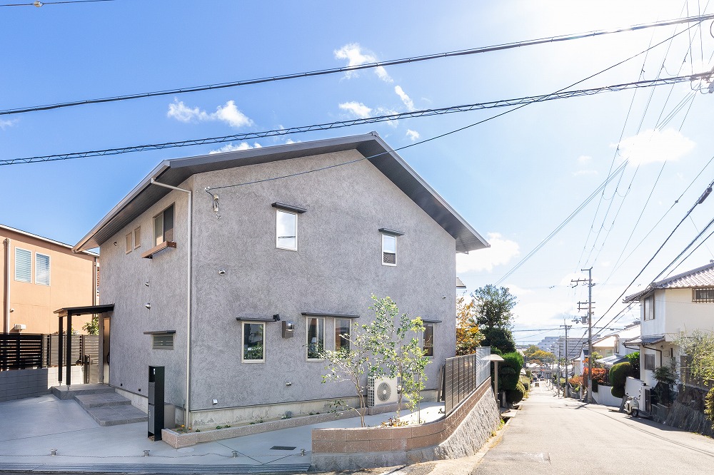 時には注文住宅、時には提案住宅として、要望と推奨の間を取って進めていく。