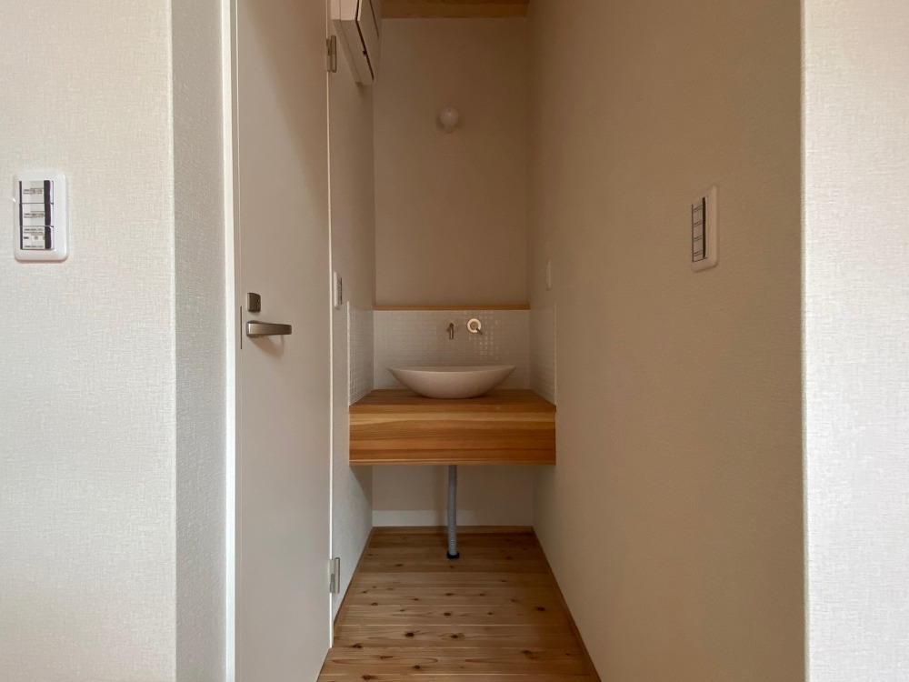 トイレのみならず洗面が各階にあるのも機能面を重視した結果